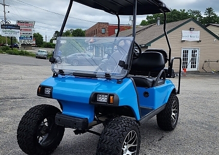 2010 CLUB CAR DS BLUE - $5995